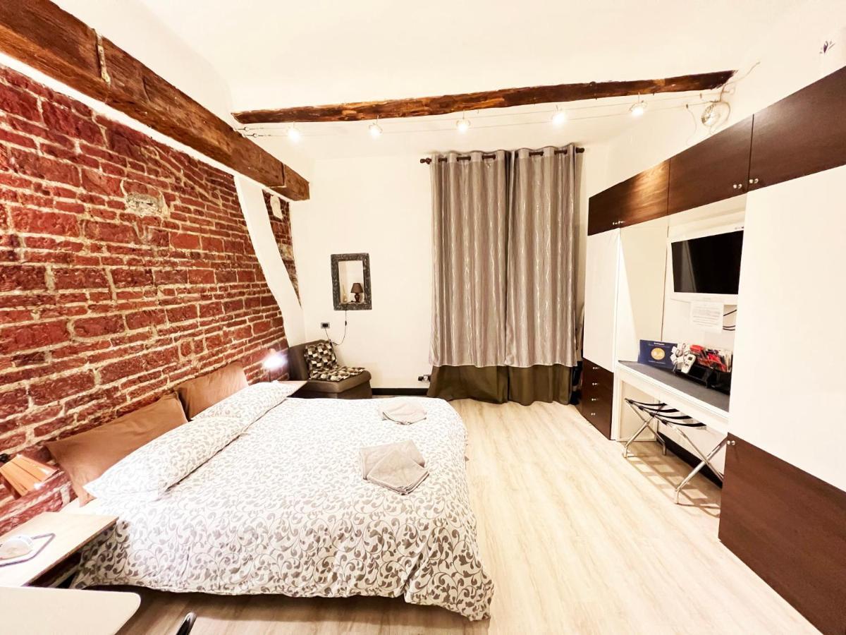 Garibaldi Apartment Genova - Red Lights District (Adults Only) Eksteriør bilde